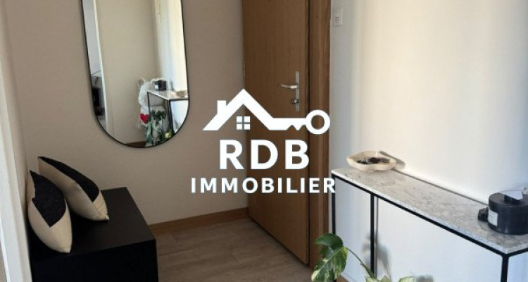 Appartement de 3 pièces au 5ème étage situé à Onex 1213 image 4