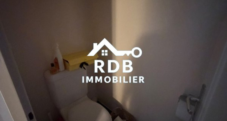 Appartement de 4 pièces au 1er étage situé à Acacias 1227 image 10