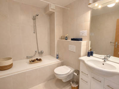 Bel appartement de 2.5 pièces image 4