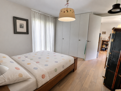 Très bel appartement en viager occupé sans rente avec piscine et vue lac image 8