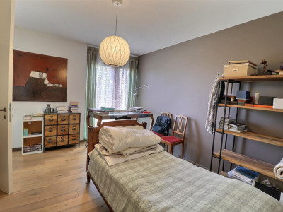 Très bel appartement en viager occupé sans rente avec piscine et vue lac image 9