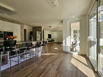 Villa mitoyenne située dans un agréable quartier prisé de Fleurier image 4