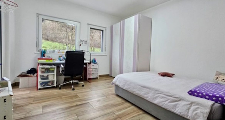 Villa mitoyenne située dans un agréable quartier prisé de Fleurier image 12