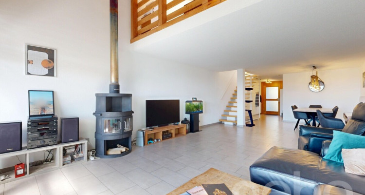 5.5-Zimmer Reihenhaus mit hervorragendem Wohn-Setup und Weitsicht image 4