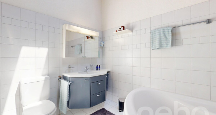 5.5-Zimmer Reihenhaus mit hervorragendem Wohn-Setup und Weitsicht image 8