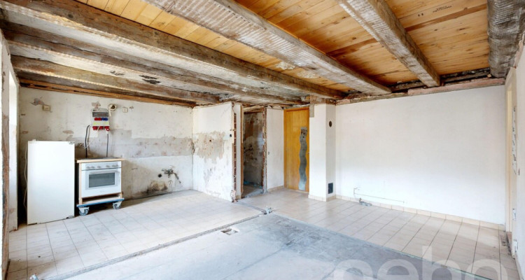 Appartement 3,5 pièces à Grône ? Fort potentiel de rénovation image 5