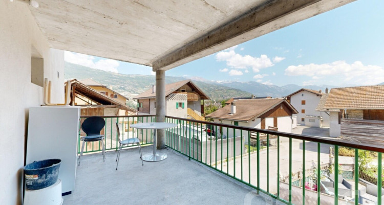 Appartement 3,5 pièces à Grône ? Fort potentiel de rénovation image 9