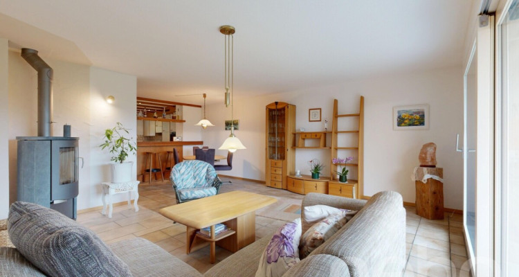Charmantes 4.5-Zimmer Einfamilienhaus mit ausgebautem Dachstock image 11