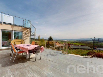 Maison passive avec studio, piscine et vue dégagée image 10