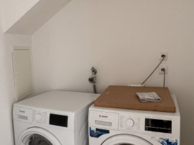 Appartement B - 2,5 pièces, avec balcon - Cadre agréable à Couvet image 6