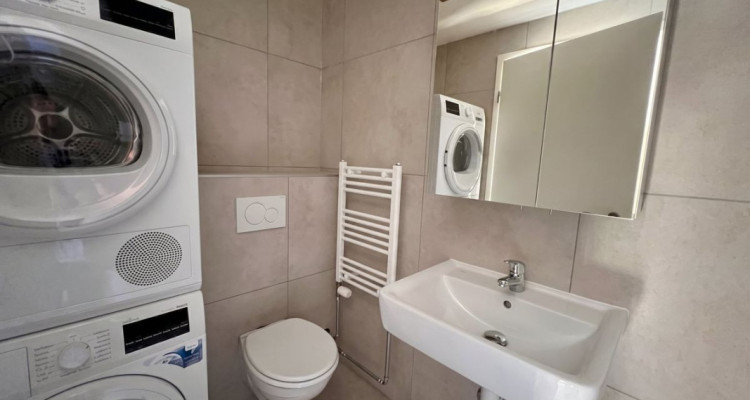 Appartement D - 2,5 pièces avec balcon et mezzanine, à Couvet image 8