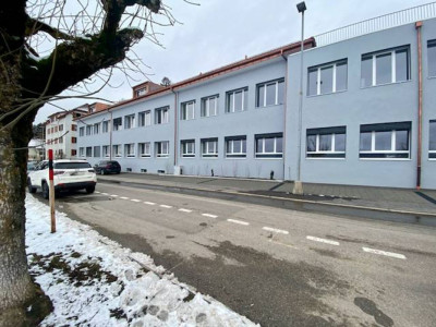 À saisir! vente en bloc, ou séparément, 7 lots dont 5 loués, dans un immeuble en PPE de 13 lots image 4