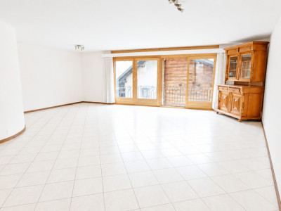 À louer – Superbe maison familiale de 6.5 pièces avec terrasse au cœur de Lens image 2