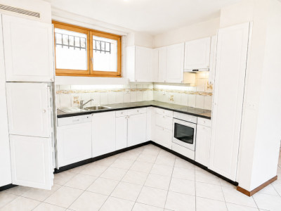 À louer – Superbe maison familiale de 6.5 pièces avec terrasse au cœur de Lens image 3