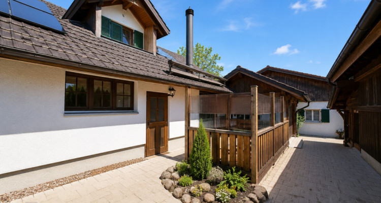 Charmantes Landhaus mit Gästehaus und vielseitigem Nebenhaus image 3