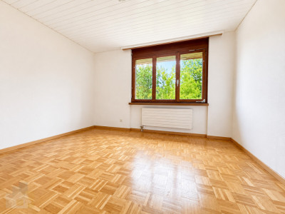 Traumhaus in Seenähe  Freistehendes Einfamilienhaus mit grossem Garte image 9
