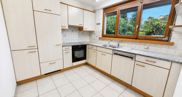 Traumhaus in Seenähe  Freistehendes Einfamilienhaus mit grossem Garte image 11