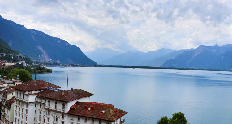 Superbe appartement en viager occupé sans rente Vue Exceptionnelle sur le Lac à Territet (VD) image 1