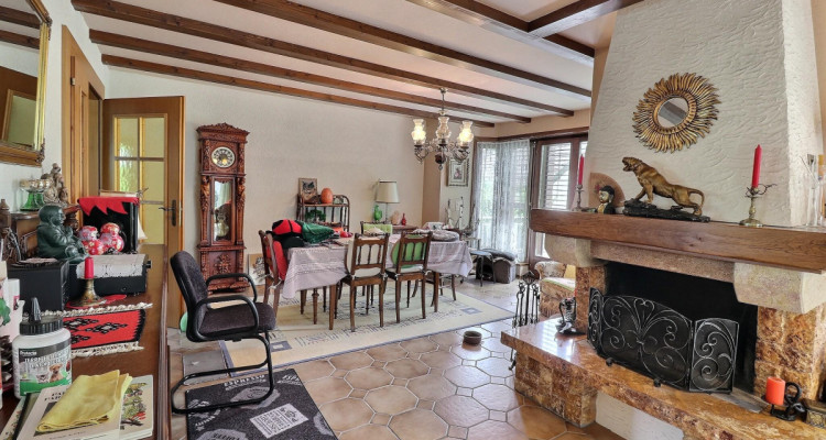 Très grande maison familiale en viager occupé sans rente image 8