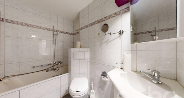 2.5-Zimmerwohnung mit Terrasse und viel Gestaltungspotenzial image 5
