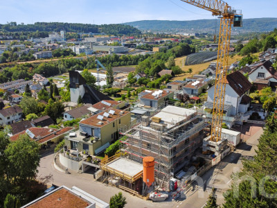 Reiheneckhaus mit Attika, Garten und Weitblick image 10