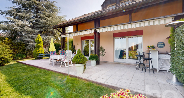 Charmante maison avec grand jardin arboré, et vue sur le Jura! image 1