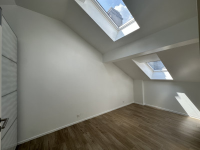 Appartement en triplex dans maison villageoise de caractère image 8