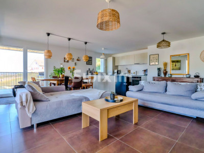 Exclusivité ! Vivez dans un village & confort : Appartement 5.5 pièces, moderne avec grande terrasse, moins de 7 minutes de la gare ! image 1