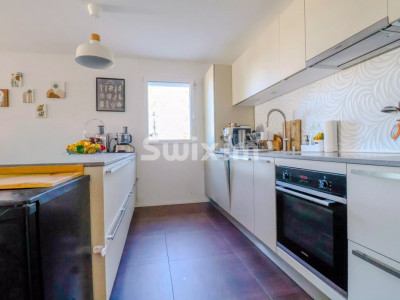 Exclusivité ! Vivez dans un village & confort : Appartement 5.5 pièces, moderne avec grande terrasse, moins de 7 minutes de la gare ! image 4