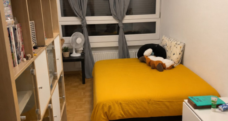 Superbe appartement traversant de 7 pièces avec vue sur le Jura image 6