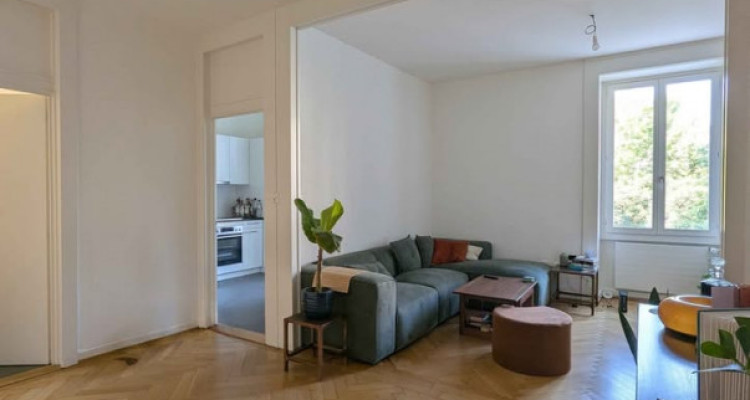 BEL APPARTEMENT 4 PIÈCES AU CENTRE DE GENÈVE image 2