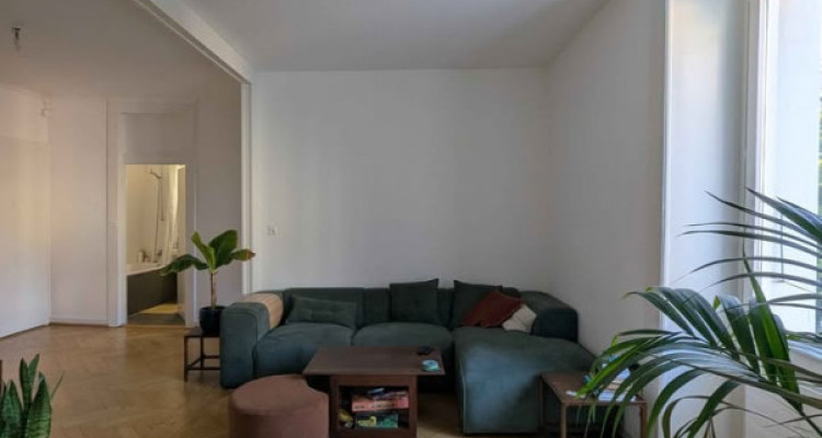 BEL APPARTEMENT 4 PIÈCES AU CENTRE DE GENÈVE image 3