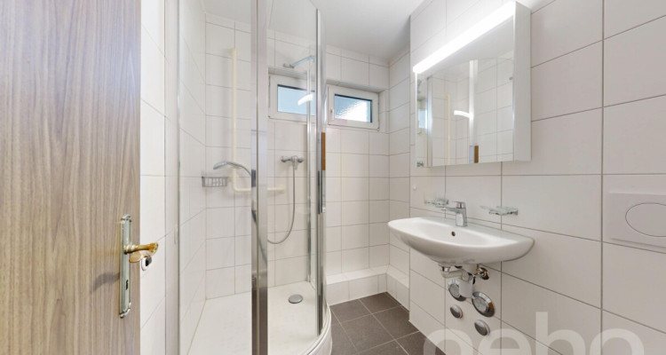 Praktische 4-Zimmerwohnung mit grossem Balkon im Längi-Quartier image 8