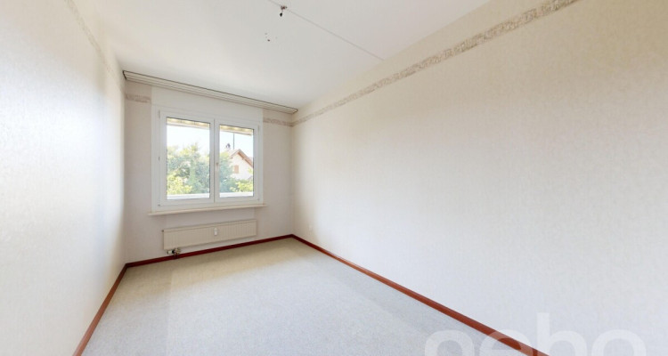 Praktische 4-Zimmerwohnung mit grossem Balkon im Längi-Quartier image 9