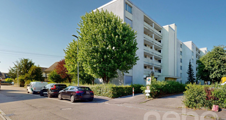 Praktische 4-Zimmerwohnung mit grossem Balkon im Längi-Quartier image 12