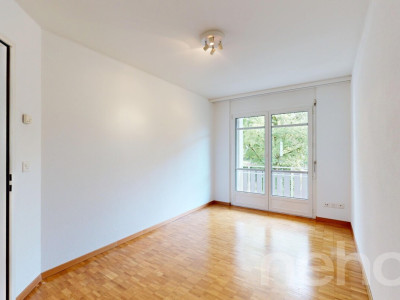 Helle 4.5-Zimmer-Wohnung mit Südbalkon in Volketswil image 7