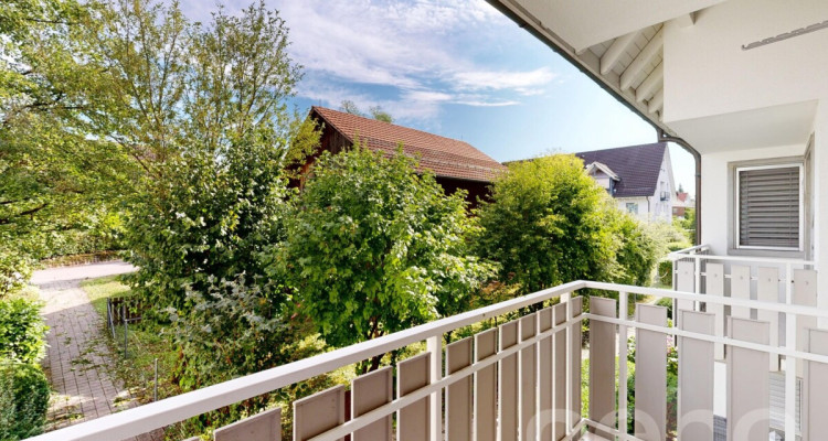 Helle 4.5-Zimmer-Wohnung mit Südbalkon in Volketswil image 11