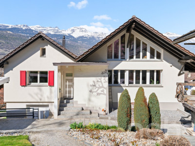 Ensemble immobilier d?exception Maison darchitecte + Raccard + locaux image 2