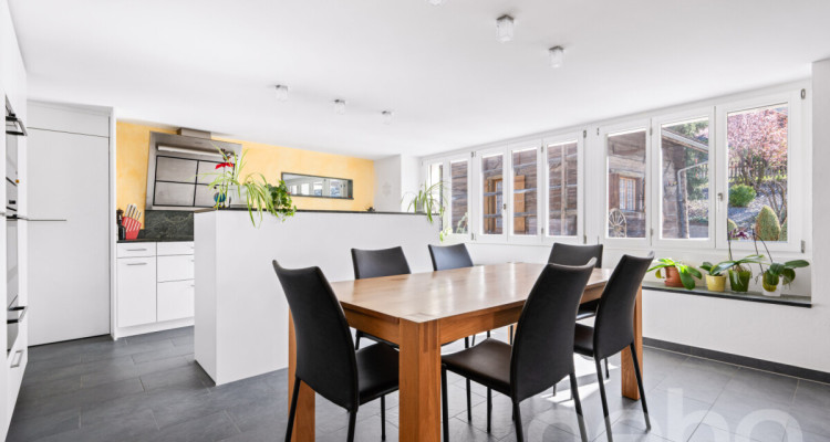 Ensemble immobilier d?exception Maison darchitecte + Raccard + locaux image 5