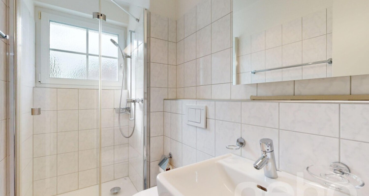 Wohnen mit Komfort und Nähe - attraktive Lage in Rümlang image 7