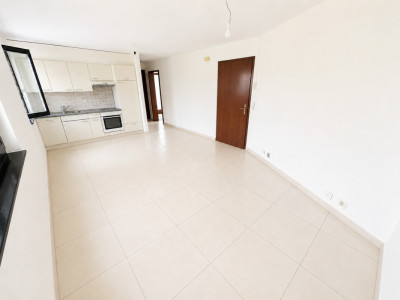 À louer – Charmant appartement de 2.5 pièces avec terrasse à Conthey image 2