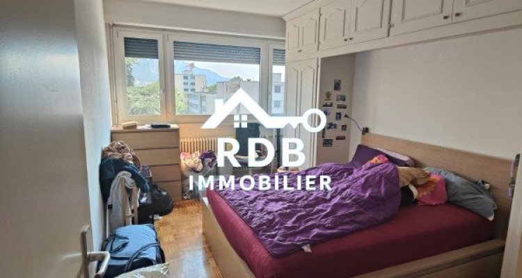Appartement de 2,5 pièces au 4ème étage à Thônex 1226  image 5