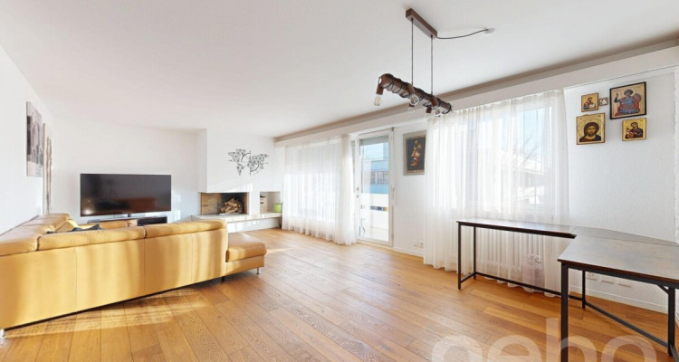 Renovierte 3.5-Zimmer-Wohnung mit Balkon und Garten in Oberwil image 3