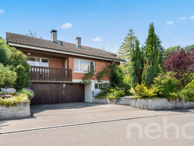 Einmalige Gelegenheit - Freistehendes 7-Zimmer-Einfamilienhaus image 1