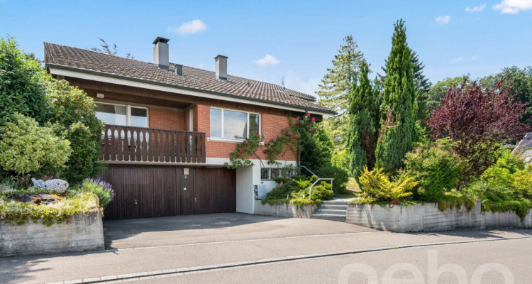 Einmalige Gelegenheit - Freistehendes 7-Zimmer-Einfamilienhaus image 1