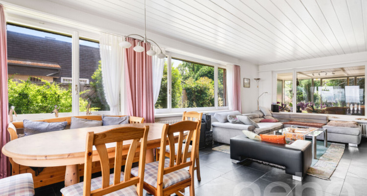 Einmalige Gelegenheit - Freistehendes 7-Zimmer-Einfamilienhaus image 4