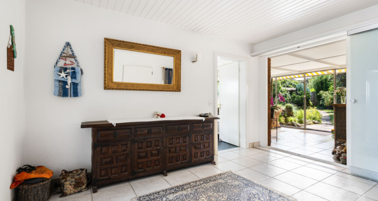 Einmalige Gelegenheit - Freistehendes 7-Zimmer-Einfamilienhaus image 12