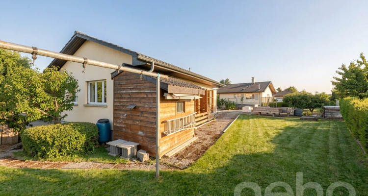 Maison familiale lumineuse avec jardin et potentiel de studio image 12