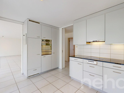 Grosszügige Eigentumswohnung mit 27 m² Balkon an ruhiger Wohnlage image 8