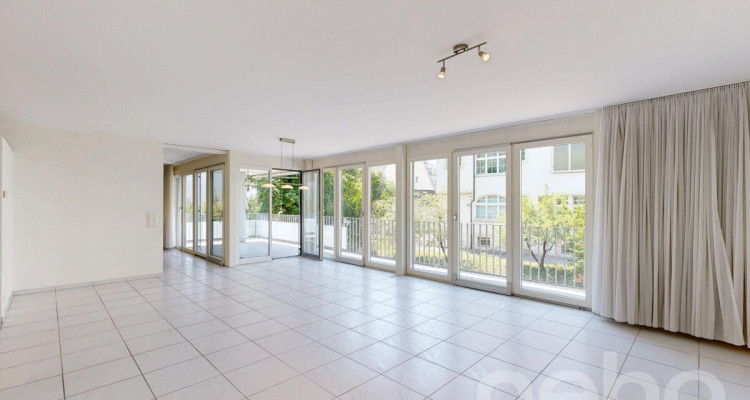 Grosszügige Eigentumswohnung mit 27 m² Balkon an ruhiger Wohnlage image 2